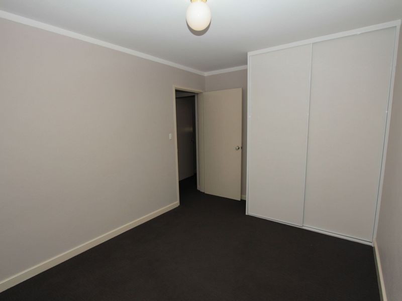 3/14 Canham Way, Orelia WA 6167