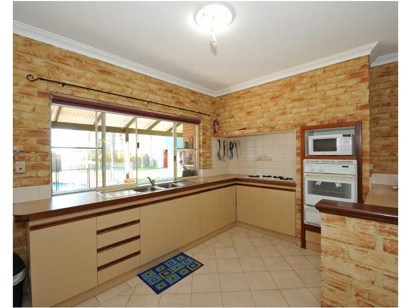 123 Folly Road, Baldivis WA 6171