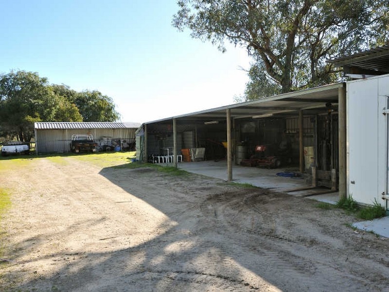 123 Folly Road, Baldivis WA 6171