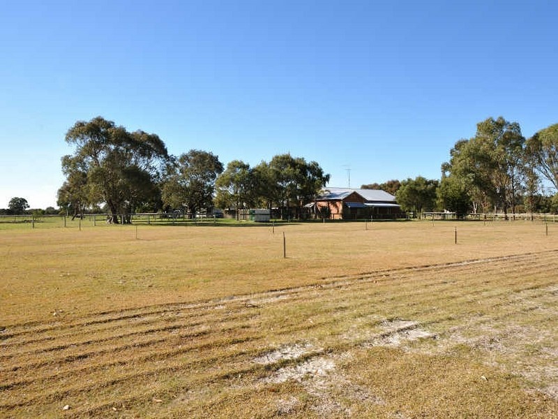 123 Folly Road, Baldivis WA 6171