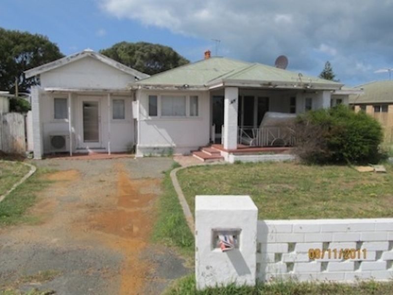 69 Parkin Street, Rockingham WA 6168