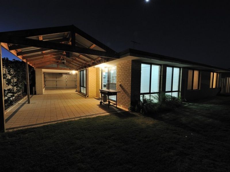 52 Wanstead Vista, Bertram WA 6167