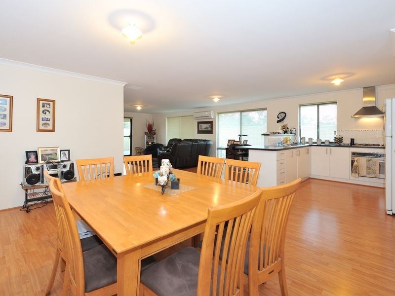 50 Cheltenham Loop, Bertram WA 6167