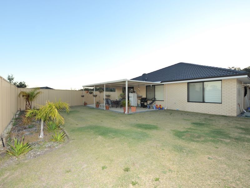 50 Cheltenham Loop, Bertram WA 6167