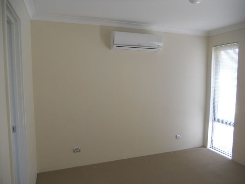 14 Thaxted Street, Wellard WA 6170