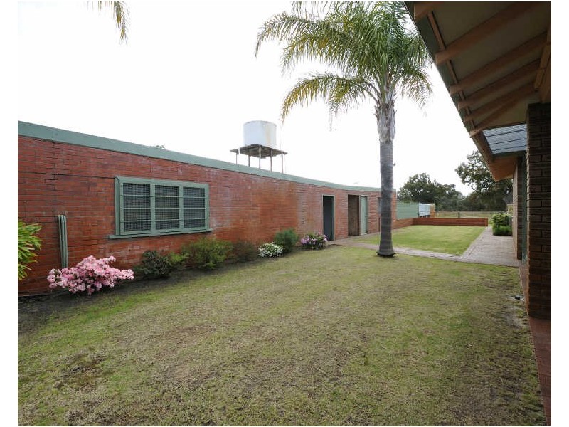 102 Born Rd, Casuarina WA 6167