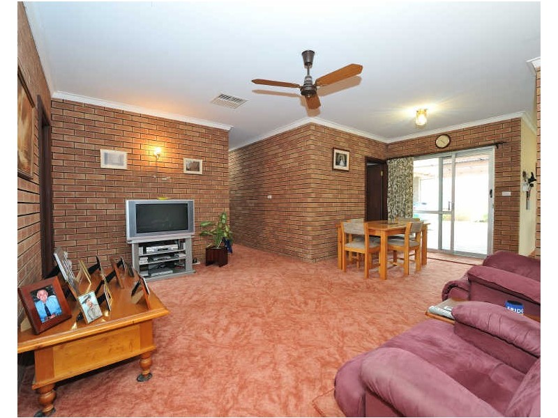 102 Born Rd, Casuarina WA 6167