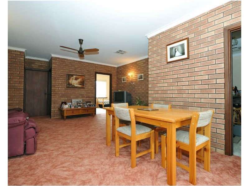 102 Born Rd, Casuarina WA 6167