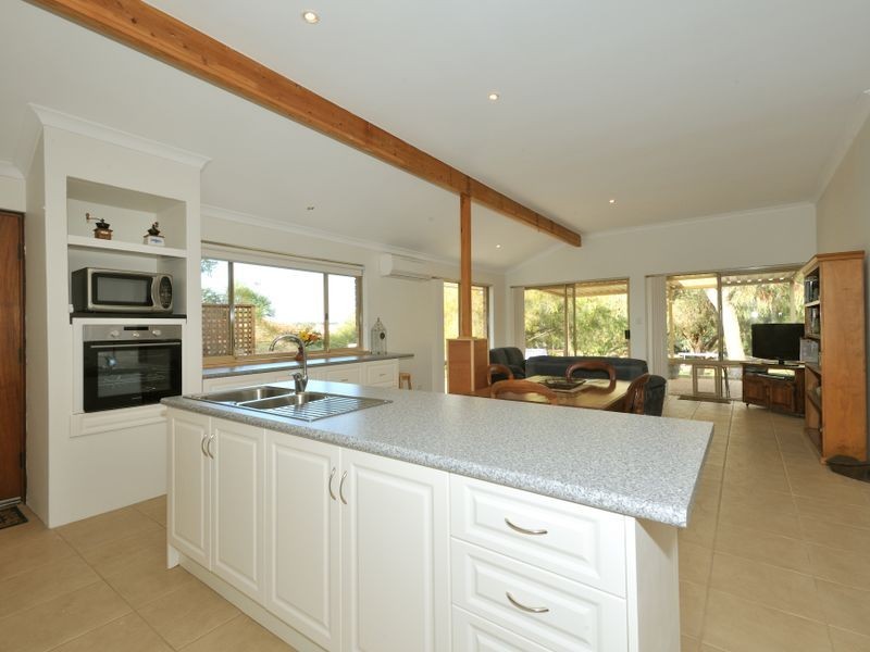 90 Silversmith Drive, Wellard WA 6170