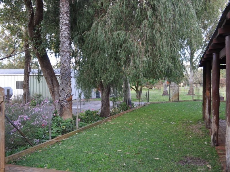 17 Tunney Road, Oldbury WA 6121