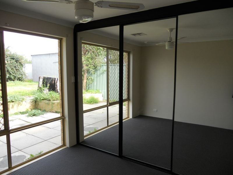 56 Warner Road, Parmelia WA 6167