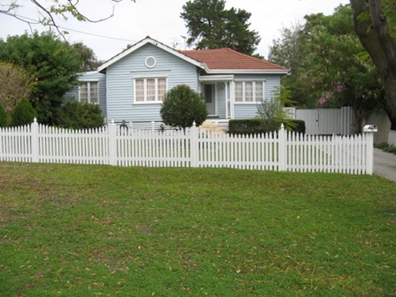 61 Crabtree Way, Medina WA 6167