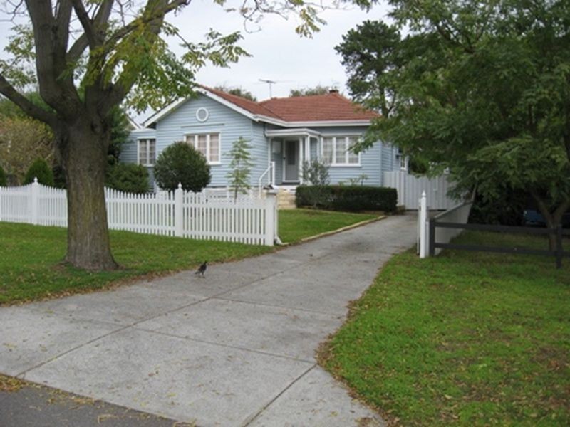 61 Crabtree Way, Medina WA 6167