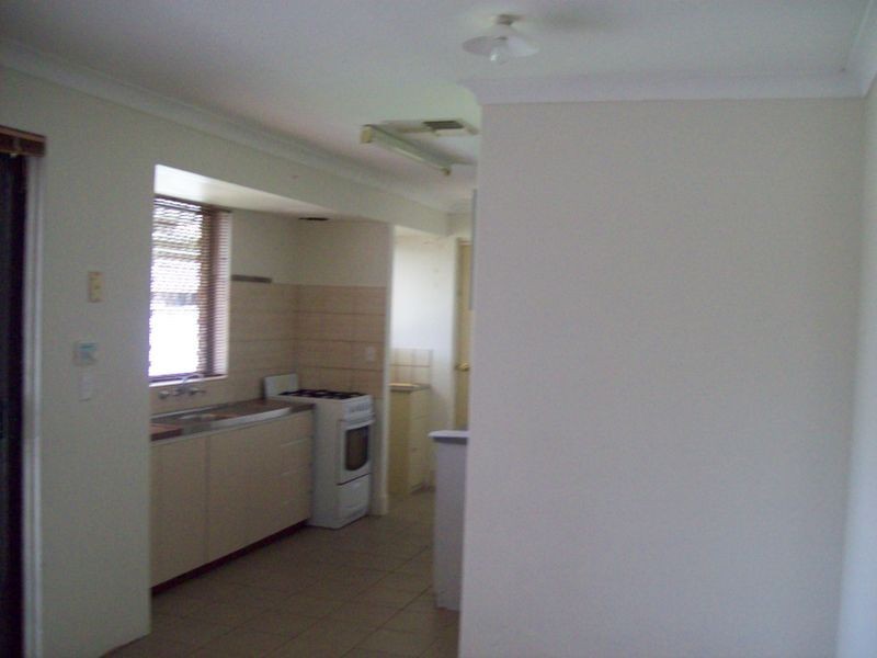 6 Parmelia Avenue, Parmelia WA 6167