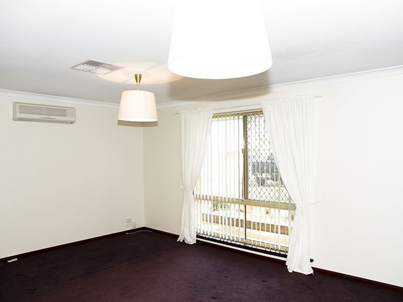 57 Discovery Ave, Port Kennedy WA 6172