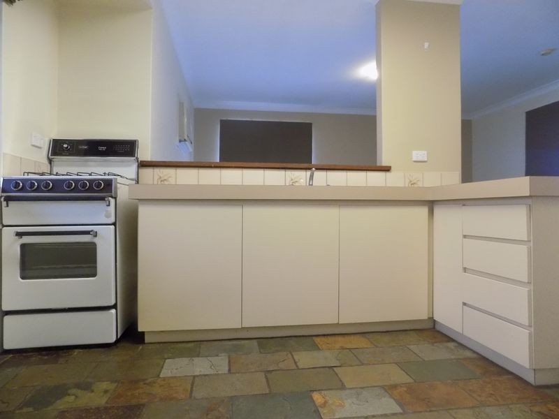 3 Currell Court, Parmelia WA 6167