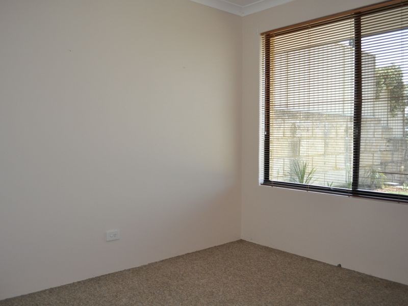 6 Brandon Mews, Parmelia WA 6167