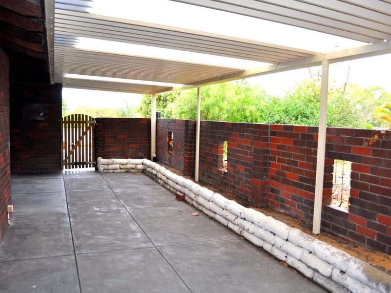 7 Riggs Place, Parmelia WA 6167