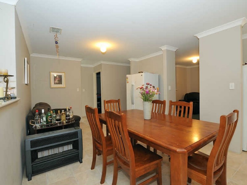 4 Wanstead Vista, Bertram WA 6167