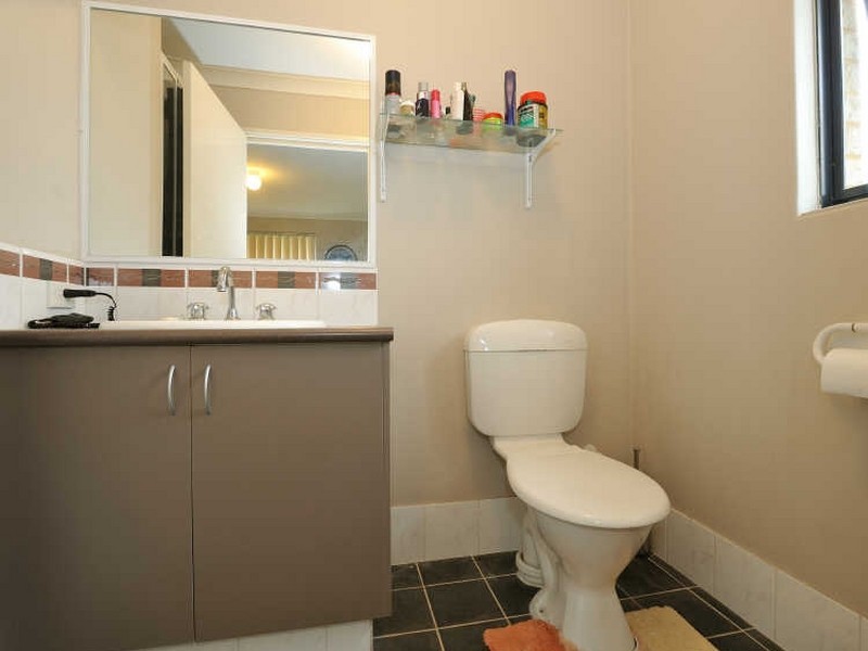 4 Wanstead Vista, Bertram WA 6167