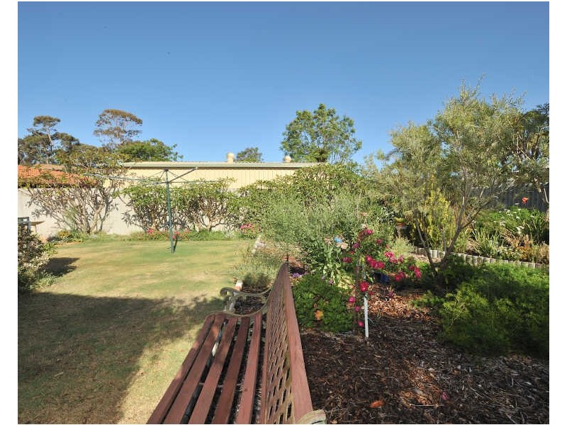 26 Casserley Way, Orelia WA 6167