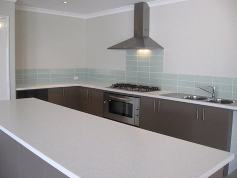 9 Shaftesbury Way, Wellard WA 6170