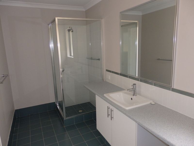 9 Shaftesbury Way, Wellard WA 6170