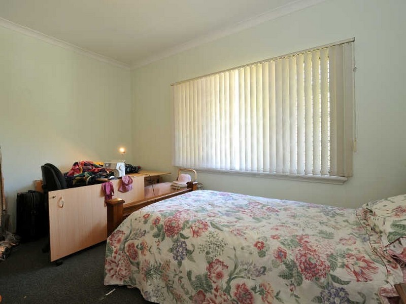 53 Cowcher Way, Medina WA 6167