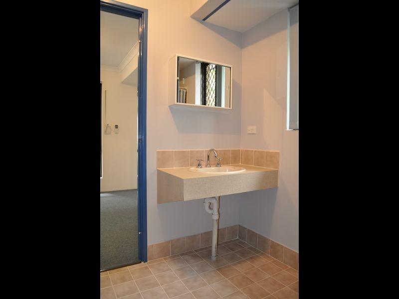 42 Porter Gardens, Leda WA 6170