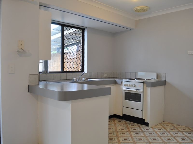 42 Porter Gardens, Leda WA 6170