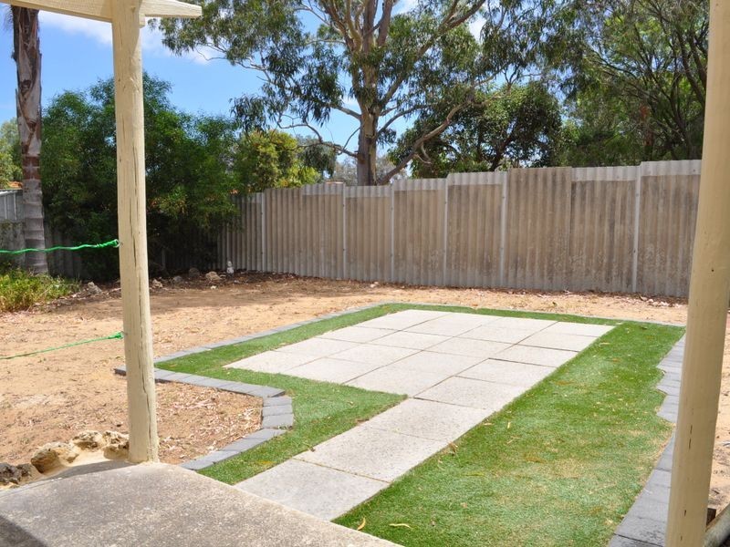 42 Porter Gardens, Leda WA 6170