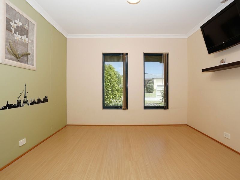 35 Wimbledon Street, Bertram WA 6167