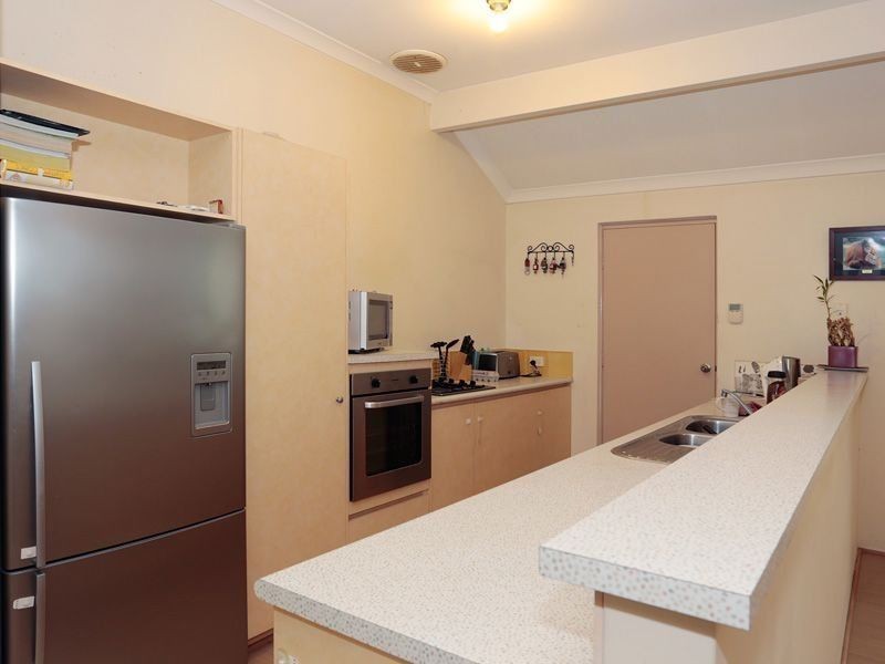 35 Wimbledon Street, Bertram WA 6167