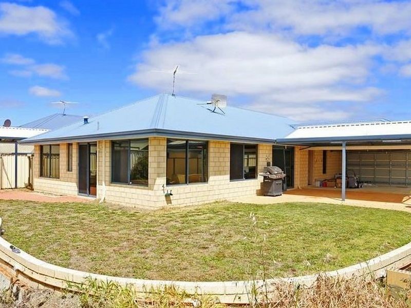 35 Wimbledon Street, Bertram WA 6167