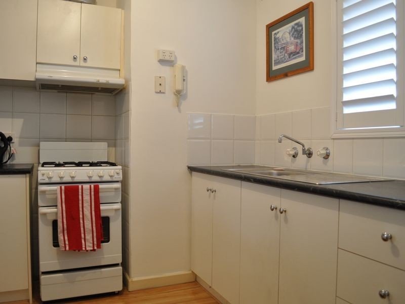 4/21 Disney Road, Parmelia WA 6167