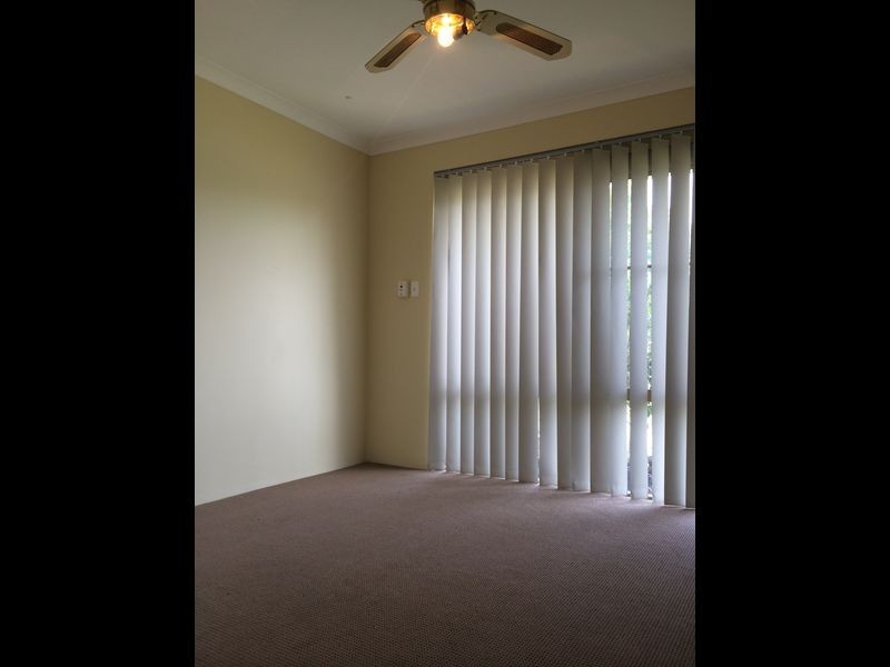 13 Discovery Cresent, Port Kennedy WA 6172