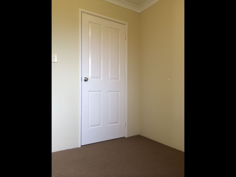 13 Discovery Cresent, Port Kennedy WA 6172