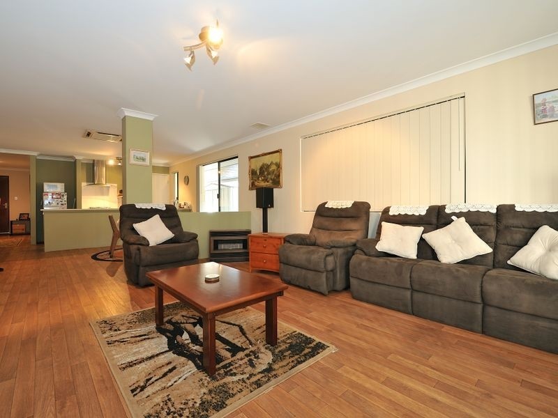 38 Wanstead Vista, Bertram WA 6167