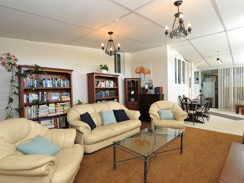 5 Inglis Court, Medina WA 6167