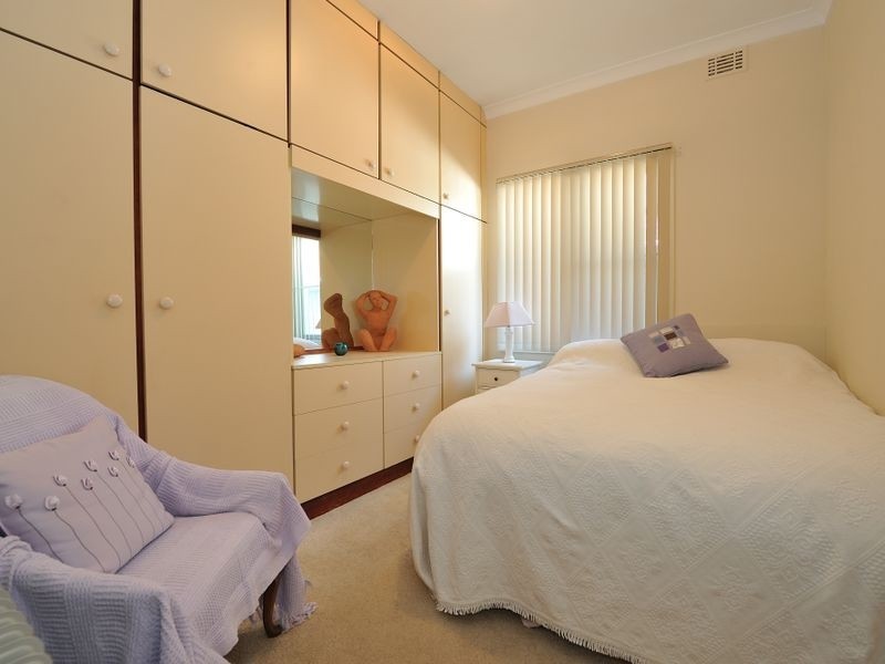 5 Inglis Court, Medina WA 6167