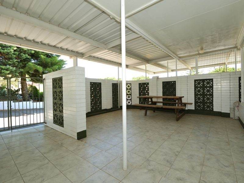 5 Inglis Court, Medina WA 6167