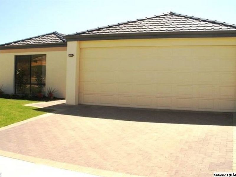 13 Ravensfield Road, Baldivis WA 6171