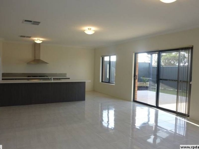 13 Ravensfield Road, Baldivis WA 6171