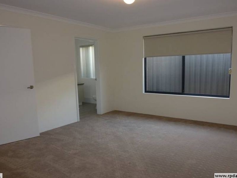 13 Ravensfield Road, Baldivis WA 6171