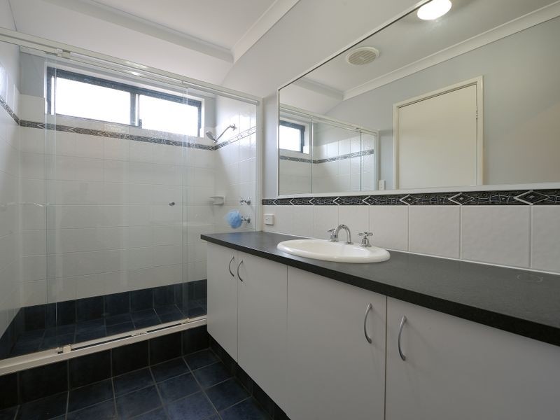 7 Hunter Way, Bertram WA 6167