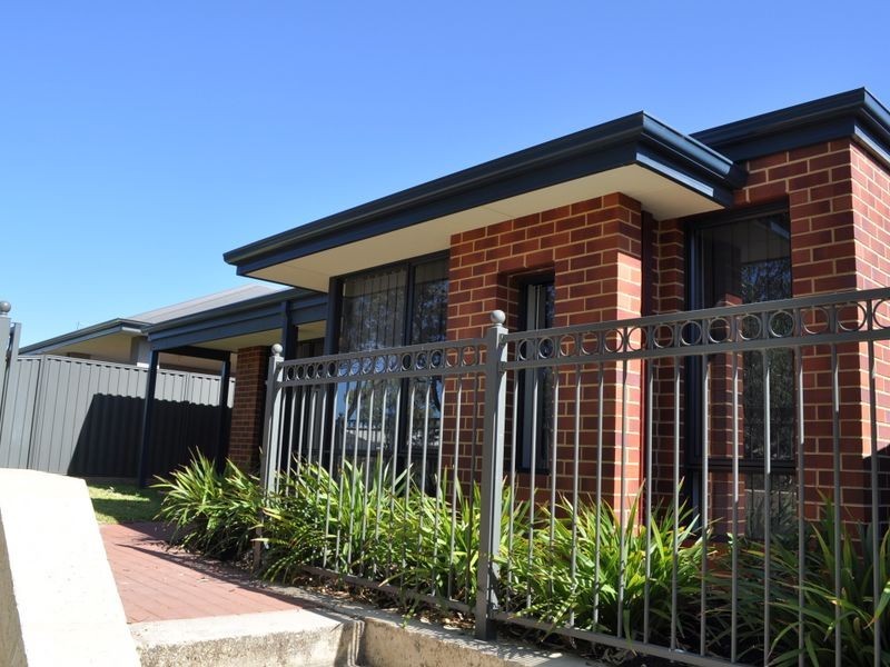 17 Cornwall Lane, Baldivis WA 6171