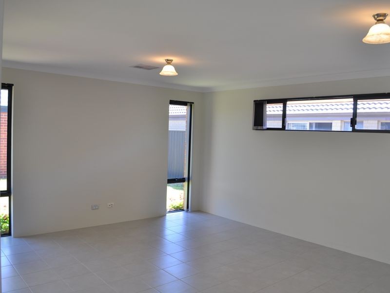 17 Cornwall Lane, Baldivis WA 6171