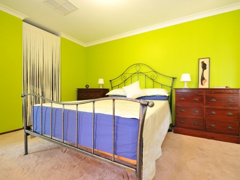 37 Challenger Avenue, Parmelia WA 6167