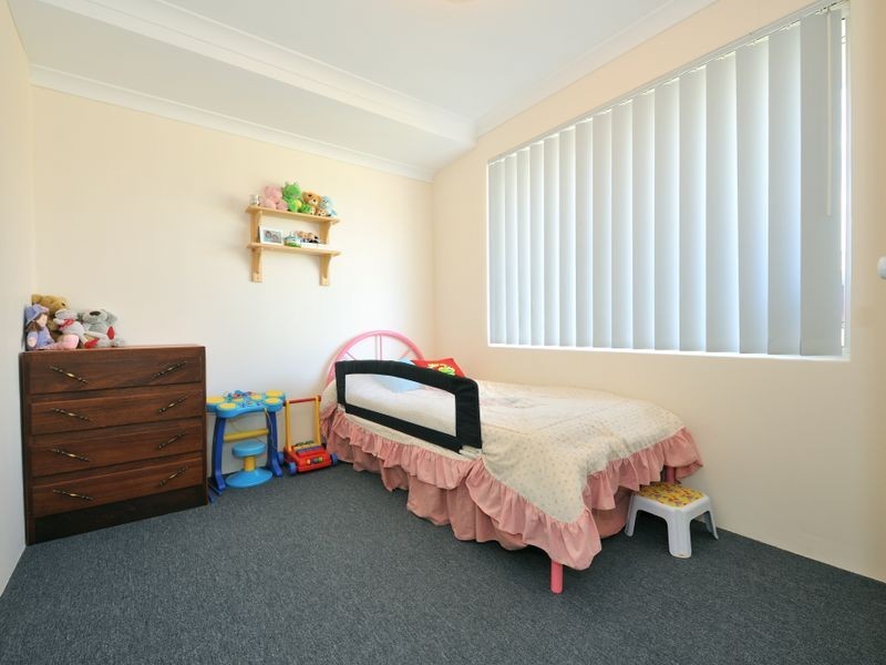 6 Oliver Vista, Bertram WA 6167