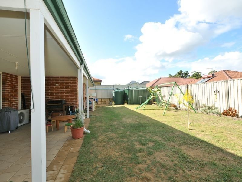 6 Oliver Vista, Bertram WA 6167